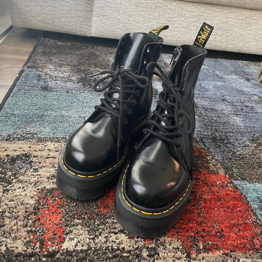 Platform Dr Martens (Jadon)